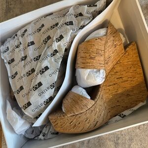 Matiko Liza Natural wedge shoes, cork look, comfortable, NWT, sz 7